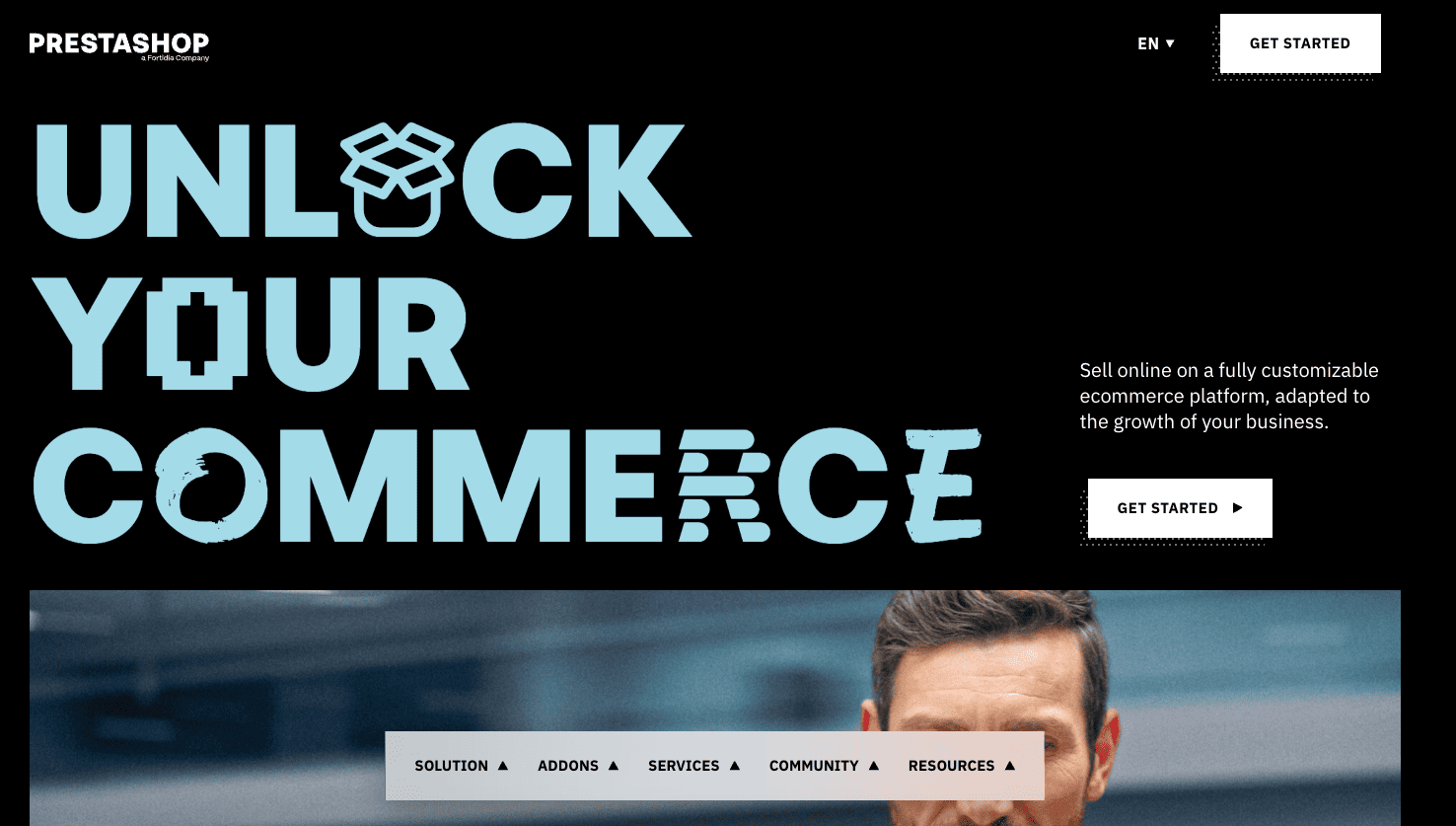 PrestaShop homepage presenting its free,
  open-source eCommerce CMS with multilingual support and customization options.